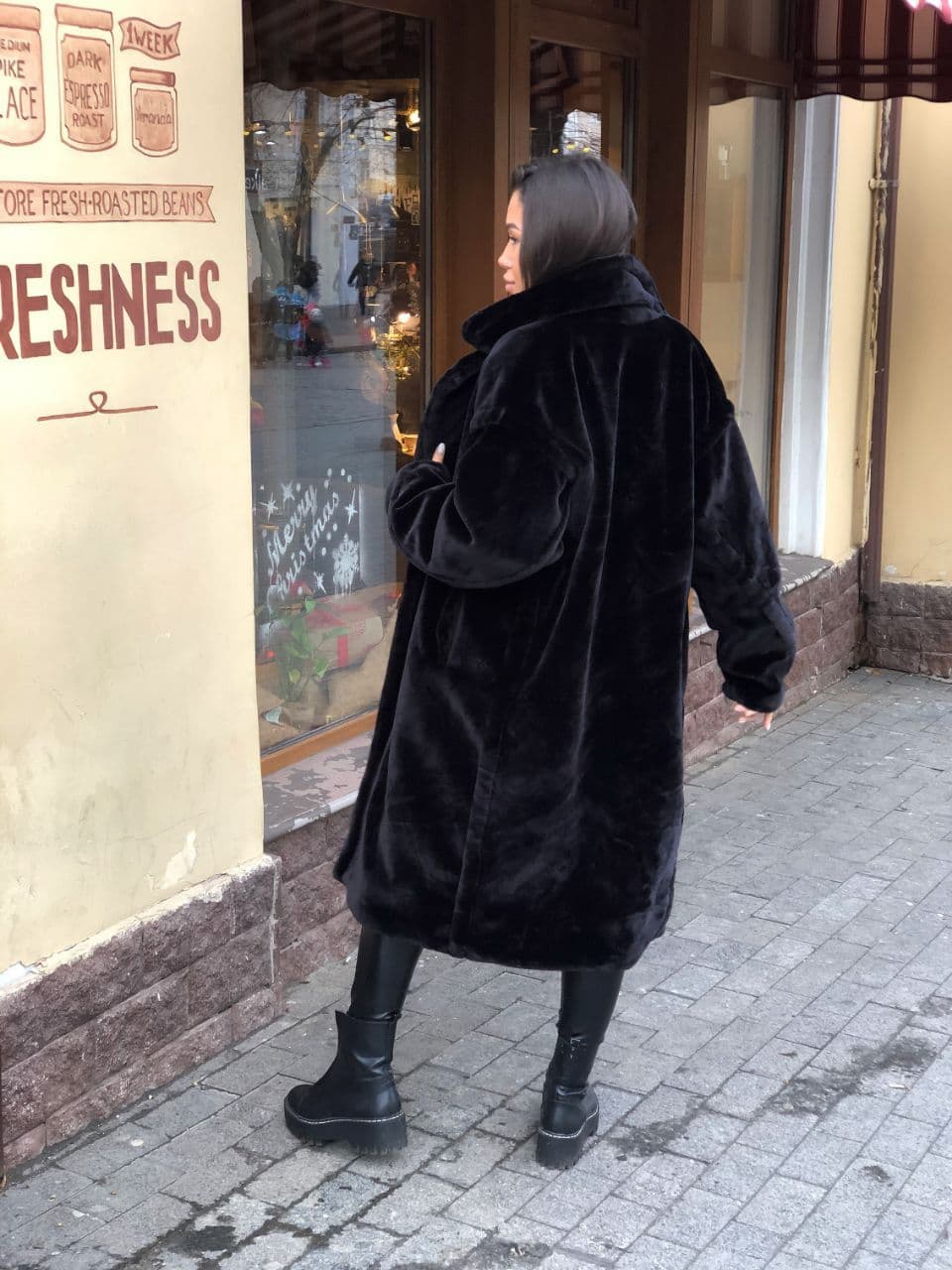 Части шубы как называются. Пожелания меховой компании "метелица". Получили шубы. Девушка в шубе. Женщина в шубе.