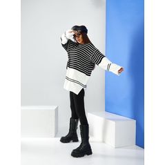 Женский свитер свободного покроя в полоску белый 5057, Цвет: Белый, Размер: 42-46 UKR (One size), фото , изображение 2