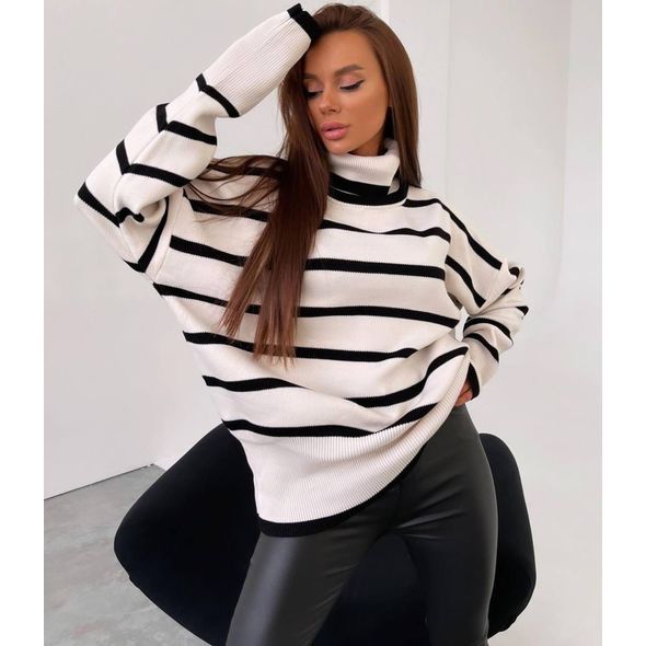 Женский свитер в полоску цвет черно-белый 0337, Цвет: Черно-белый, Размер: 42-46 UKR (One size), фото 