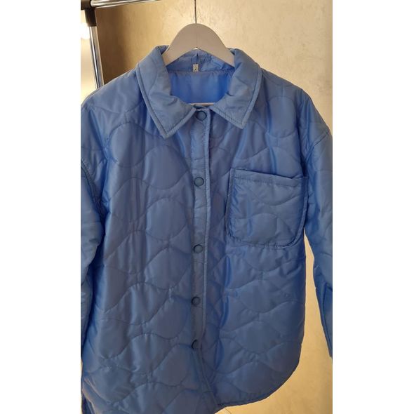 Жіноча куртка-сорочка блакитна вільного крою 30298, Колір: Блакитний, Розмір: s-m, фото 